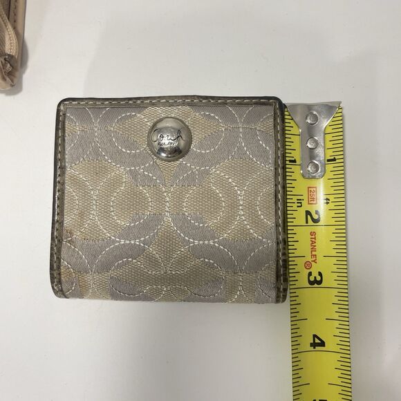 Lot of 2 Coach Tan Gray Signature Canvas Leather Wristlet Wallet Signature - Picture 15 of 16